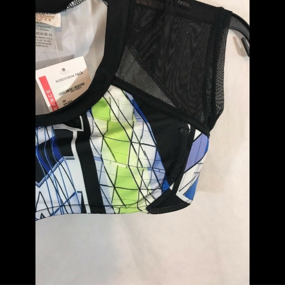 NEW‎ Beach Bunny Architecture Underwire Tankini Bikini Top [SZ XS ] - Picture 4 of 8